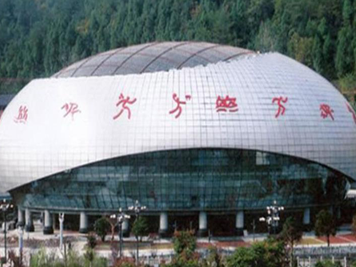 永康体育中心球形网架加工安装